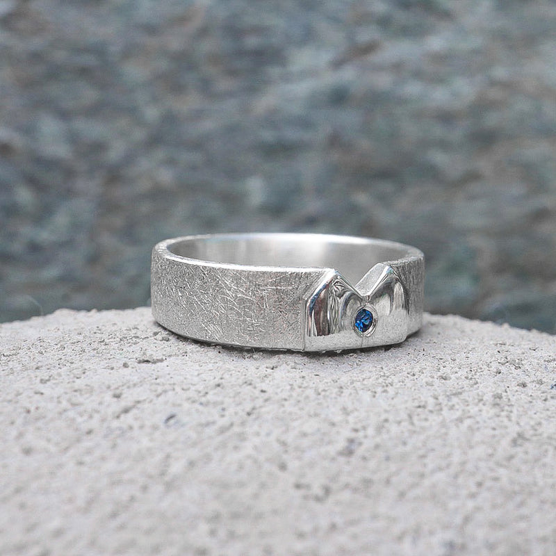 Kölner-Deluxe Ring mit blauem Edelstein