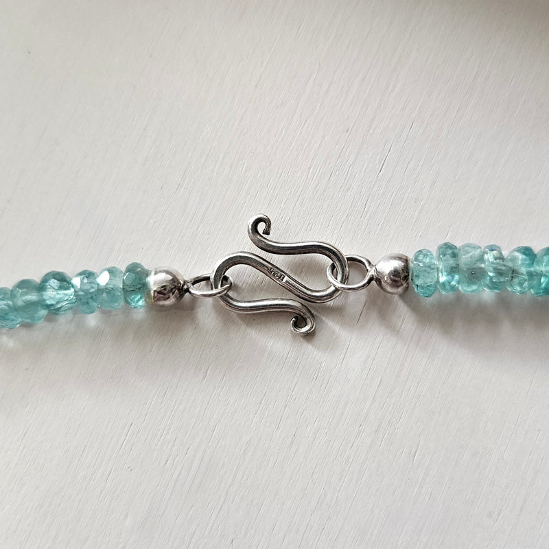 Apatitkette mit Perlen, EINZELSTÜCK