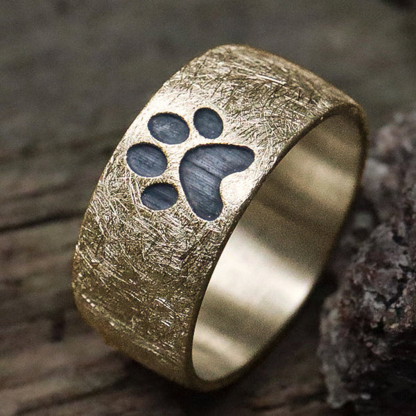 8 mm breiter Ring mit Pfote, eismatt