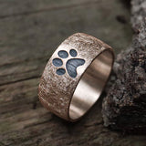8 mm breiter Ring mit Pfote, eismatt