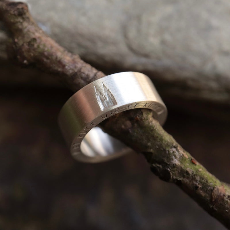 Premium+ Ring mit Dom 8 mm breit