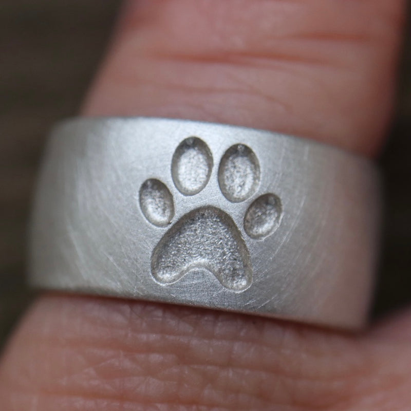 10mm Ring mit Pfote, schwammmatt