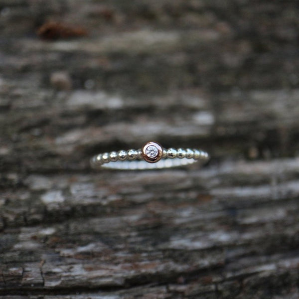 Beisteckring mit einem 0,03ct Diamant