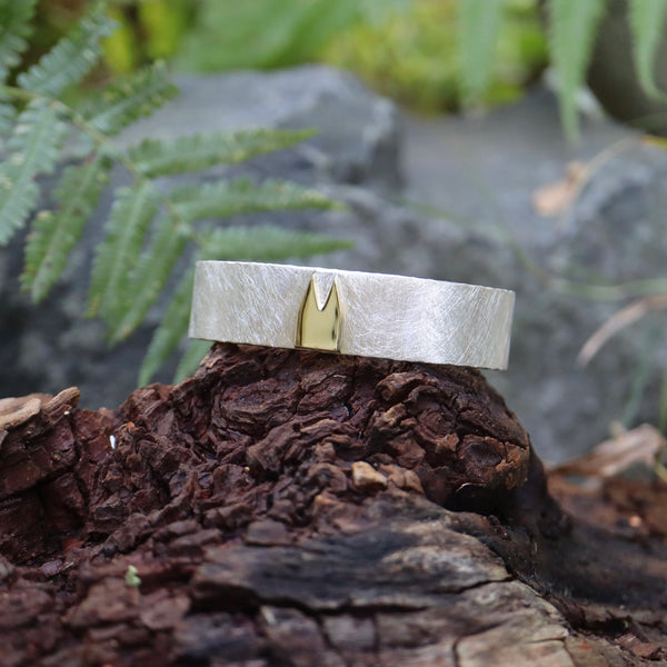 Armreif mit Gelbgold Dom 16mm