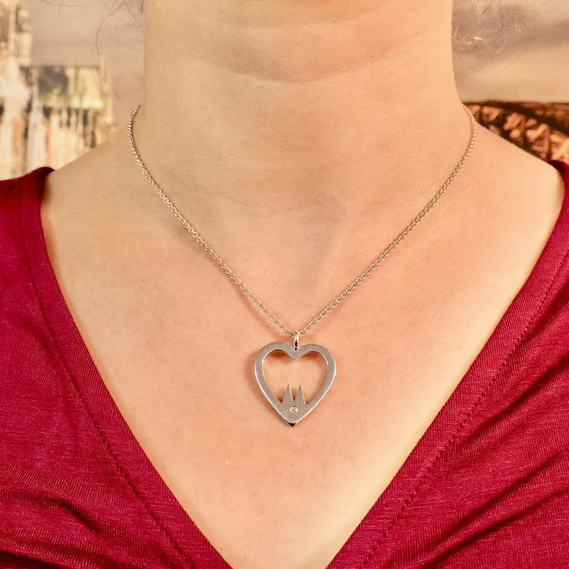 Dom mit Hätz Anhänger mit Diamant