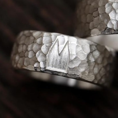 8 mm Premium Ring mit Hammerschlag
