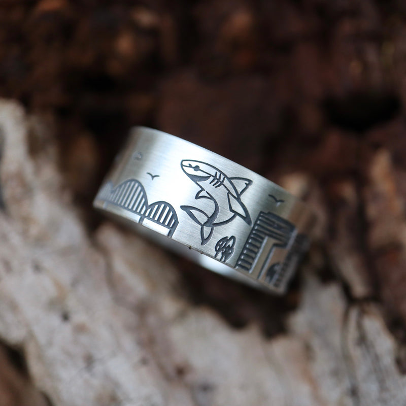 KÖLNER SKYLINE RING MIT DREI DIAMANTEN