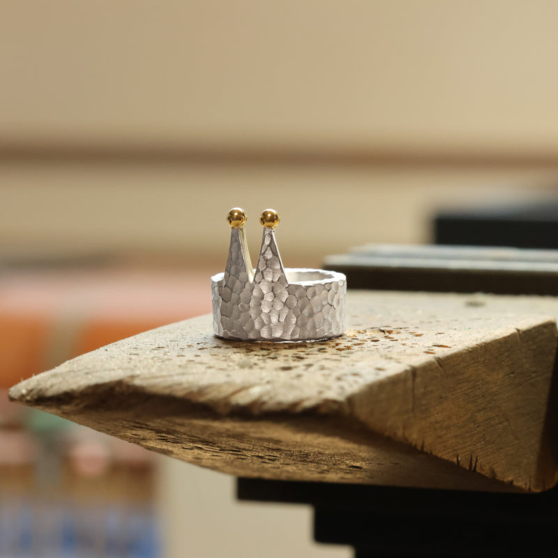 Kölner-Dom Ring -S- mit 750 Goldkugeln & Hammerschlag 🔨