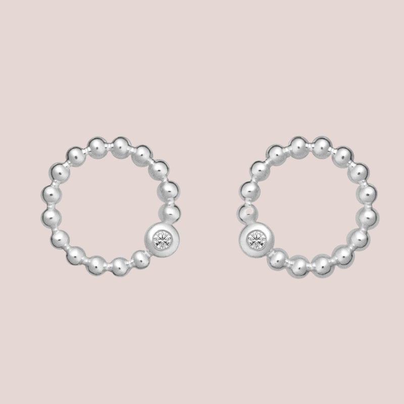 Kugel Ohrringe mit Diamant