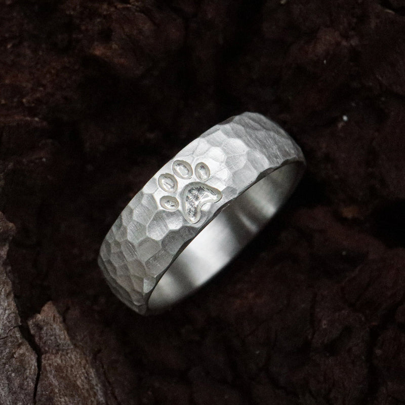 6 mm Ring mit Pfote und Hammerschlag