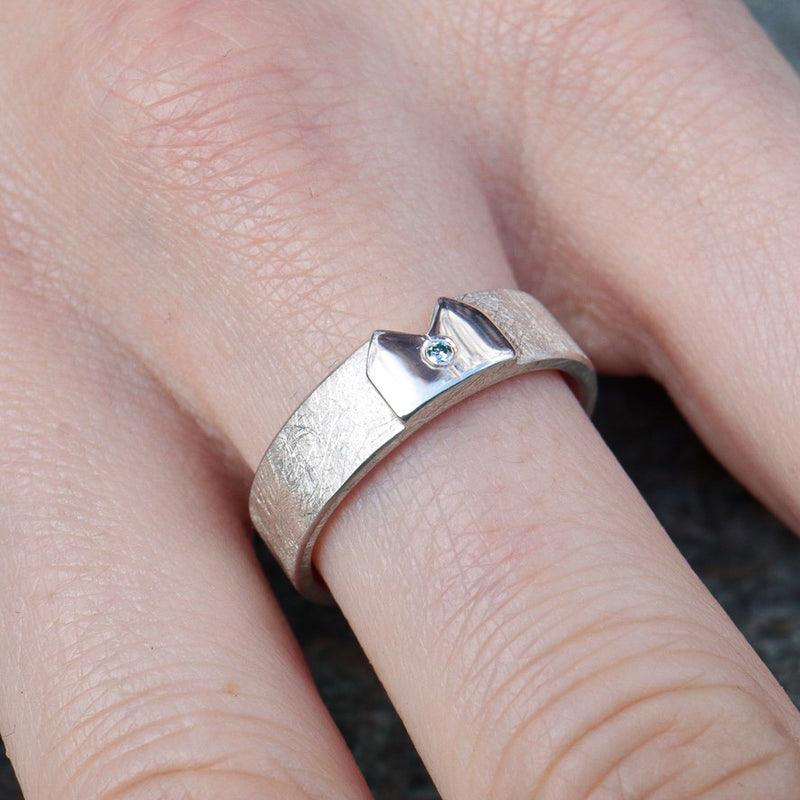 Kölner-Deluxe Ring mit blauem Edelstein