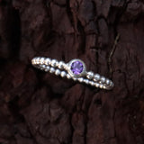 Beisteckring mit einem Amethyst