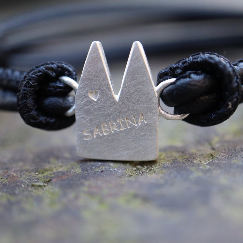 Klüngel-Lederarmband schwarz mit Gravur