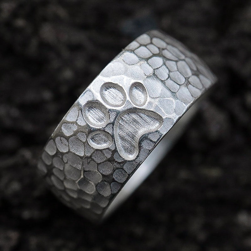 10 mm Ring mit Pfote und Hammerschlag