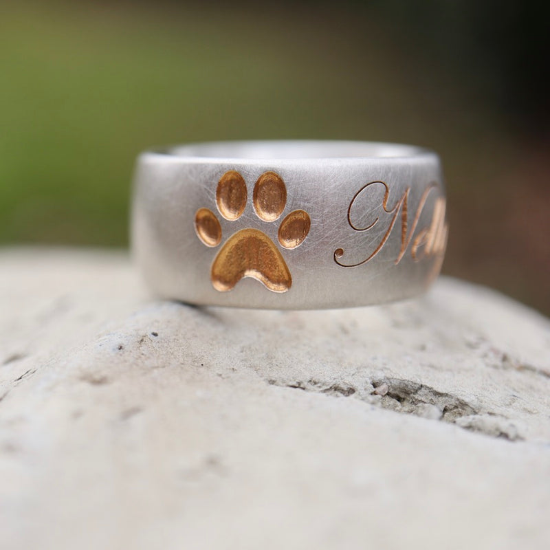10mm Ring mit Pfote und Gravur