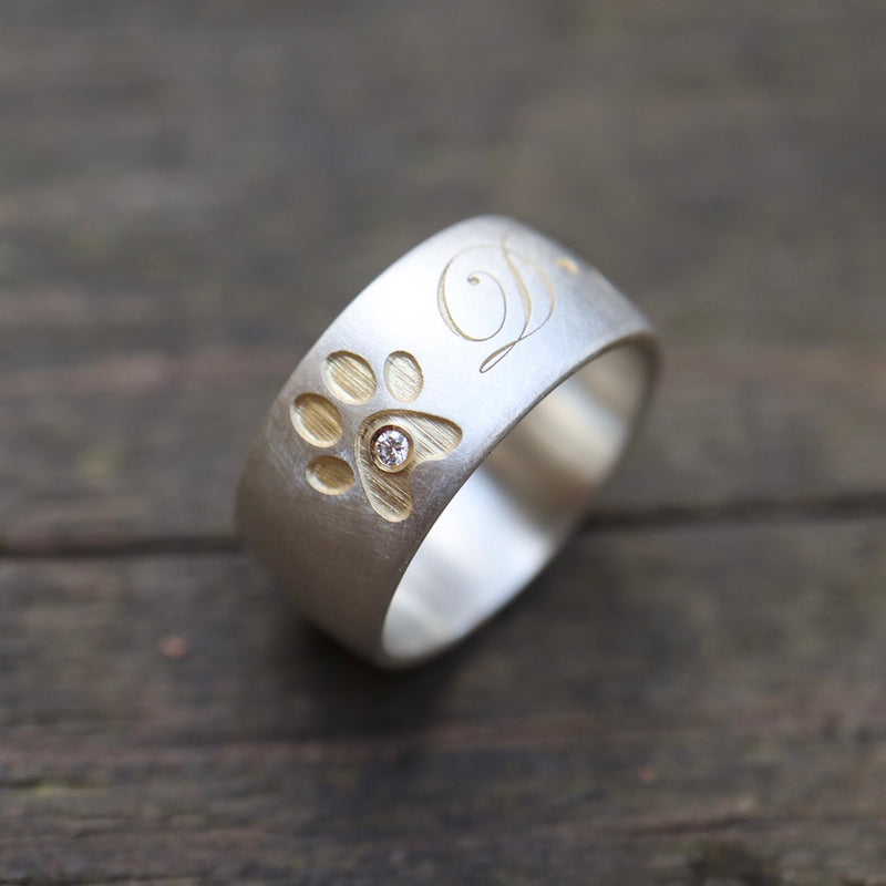 10 mm Ring mit Pfote, Diamant & Gravur