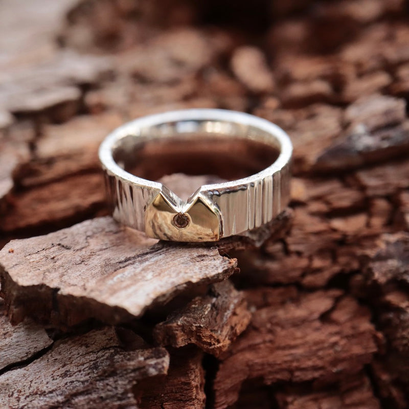 Kölner-Deluxe Ring mit Gelbgold Dom EINZELSTÜCK