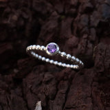 Beisteckring mit einem Amethyst