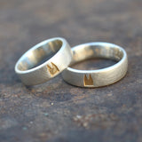 6mm breit Premium Ringpaar mit gelben Dom