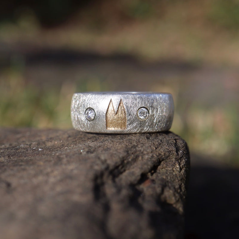 8 mm Premium Ring mit zwei Diamanten