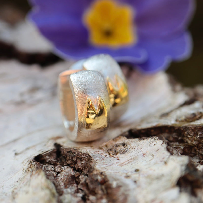 Premium Creolen mit 750 Gelbgold Dom