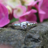 Beisteckring Hammerschlag mit einem 0,25ct Diamant