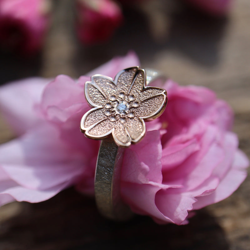 Bonner Kirschblüten Ring mit Diamant 🌸