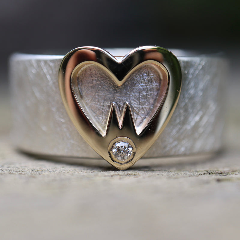 Hätz Ring 10 mm breit mit Diamant