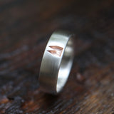 6 mm Premium Ring strichmatt mit rot vergoldetetn Dom
