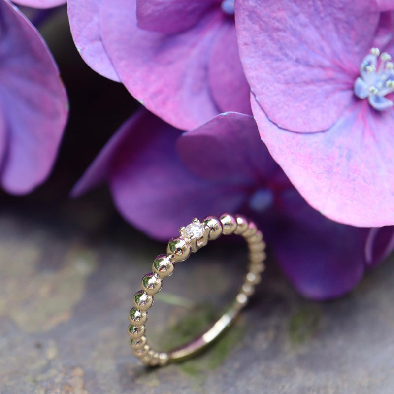 Beisteckring Kügelchen mit einem 0,05ct Diamant